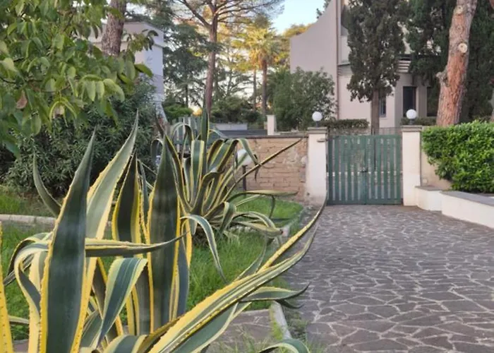 Guru Mostacciano Holiday home *