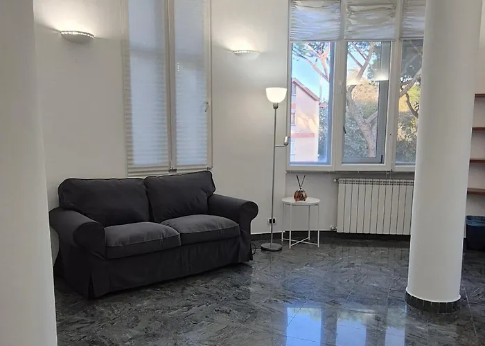 Guru Mostacciano Rome